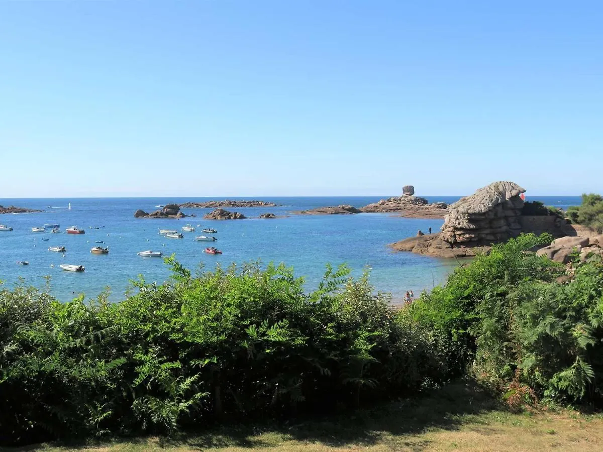 Villa Standing Avec Jardin, Plage A Tregastel, Wifi Inclus - Fr-1-368-128